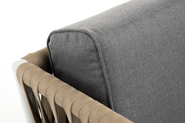 "Касабланка" диван 2-местный плетеный из роупа, каркас алюминий светло-серый (RAL7035) муар, роуп серо-коричневый 23мм, ткань серая 017 "Касабланка" диван 2-местный плетеный из роупа, каркас алюминий светло-серый (RAL7035) муар, роуп серо-коричневый 23мм, ткань серая 017