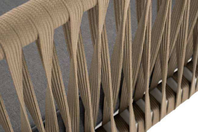 "Касабланка" диван 2-местный плетеный из роупа, каркас алюминий светло-серый (RAL7035) муар, роуп серо-коричневый 23мм, ткань серая 017 "Касабланка" диван 2-местный плетеный из роупа, каркас алюминий светло-серый (RAL7035) муар, роуп серо-коричневый 23мм, ткань серая 017