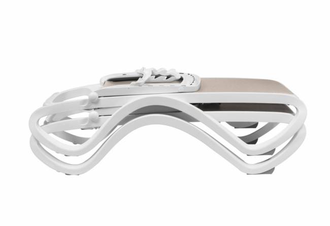 Шезлонг-лежак пластиковый Omega белый, синий 1700-1945х690х910 мм Шезлонг-лежак пластиковый Omega белый, синий 1700-1945х690х910 мм