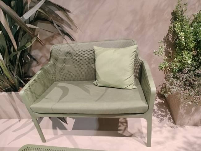Диван пластиковый Net Bench агава 1160х700х860 мм