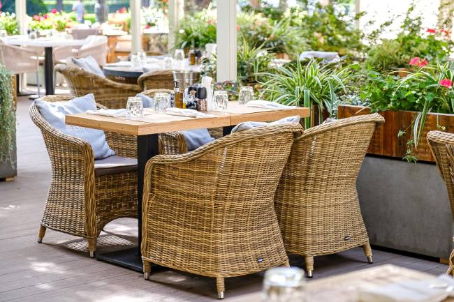 "Равенна" плетеное кресло из искусственного ротанга, цвет соломенный