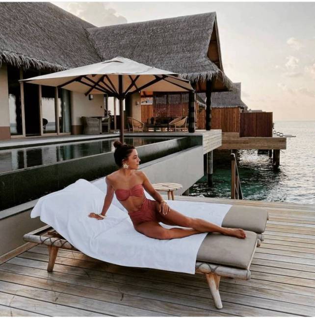 Зонт профессиональный 2х2 м Avocado Clips 2000х2000 мм Зонт профессиональный 2х2 м Avocado Clips 2000х2000 мм