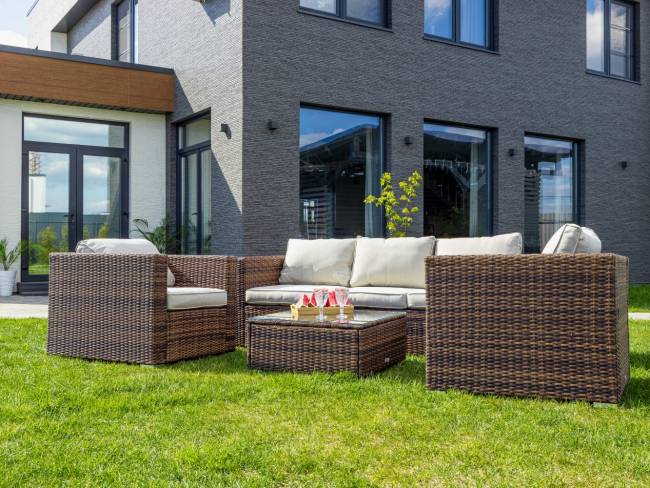 Лаунж-зона KARL с трёхместным диваном (коричневая)