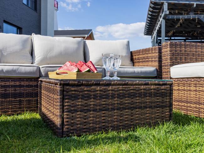 Лаунж-зона KARL с трёхместным диваном (коричневая)